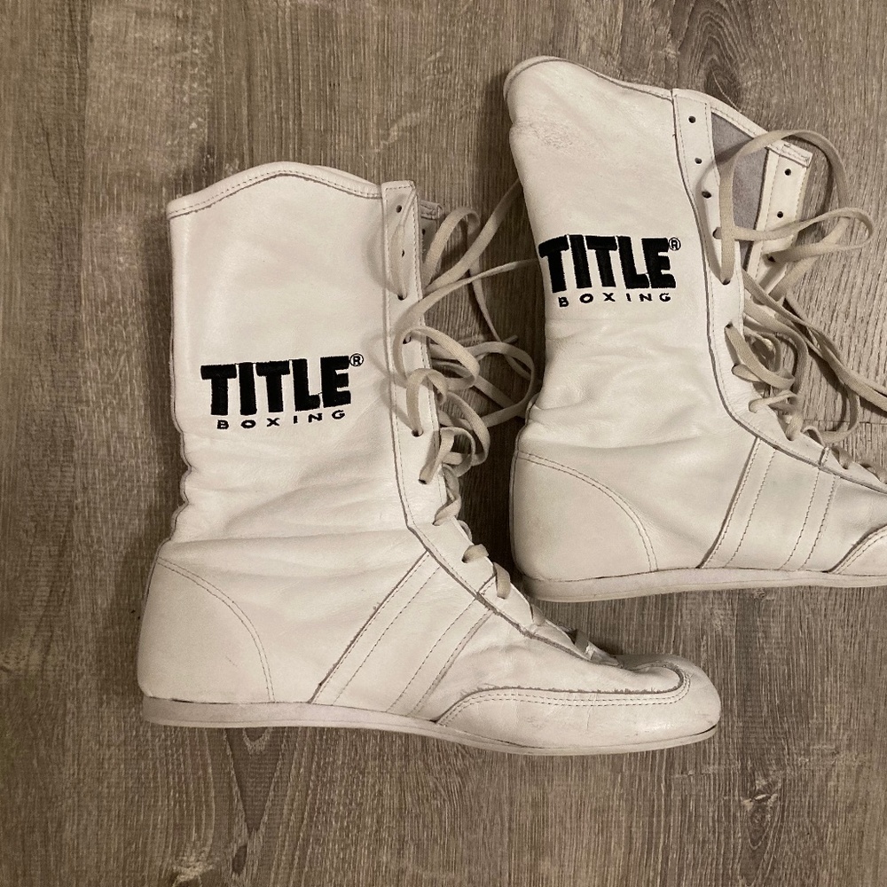 White leather boxing shoes